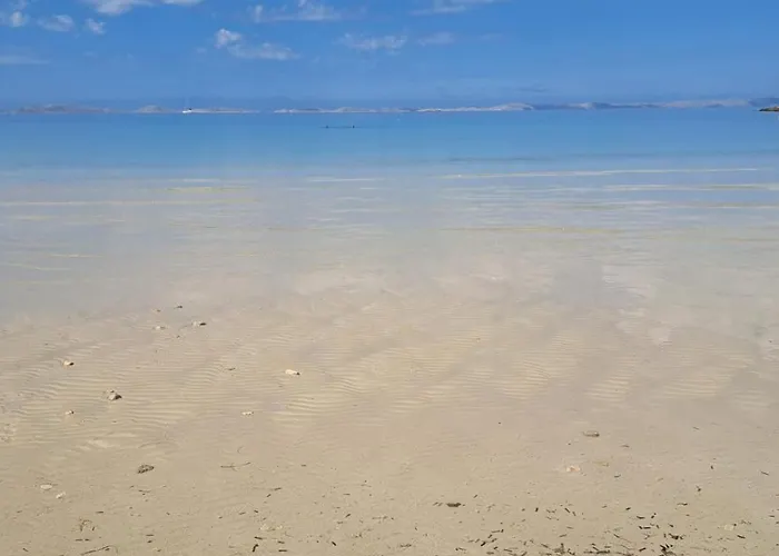 Sunny House 穆泰尔岛