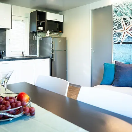 Sunny House * Murter