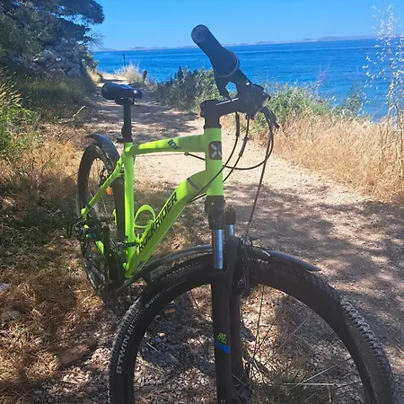 Sunny House Tatil Evi Murter